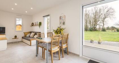 GĂźte au Calme avec Jardin et Parking Pratique