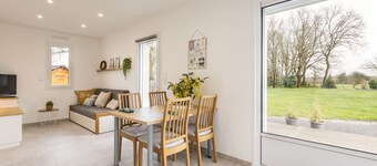 Peaceful Cottage with Garden and Convenient Parking