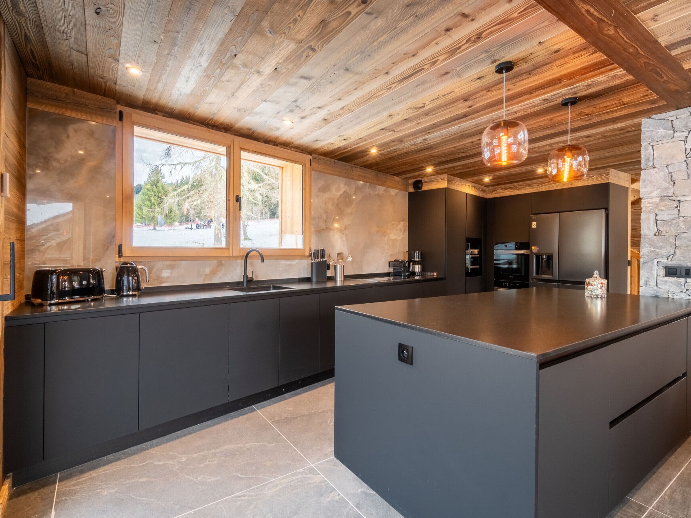 Fridge, microwave, oven