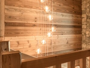 Interior - Luxury Chalet in Les Gets with Jacuzzi and Sauna, Pet-Friendly (Les Gets)