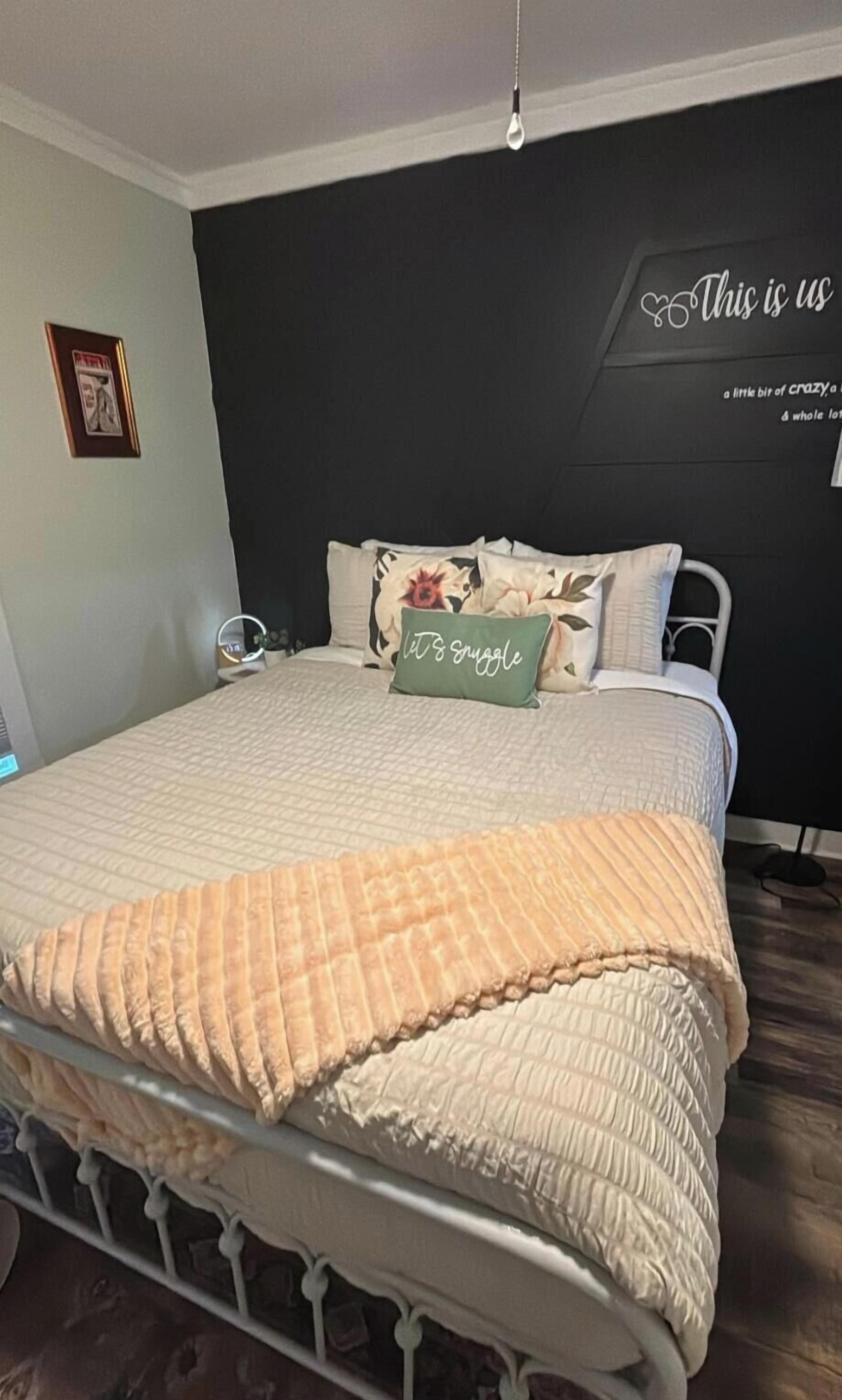 2 bedrooms, iron/ironing board, travel crib, free WiFi
