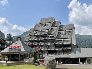 Exterior - Cozy Studio with Balcony, 2nd Floor, Le Lioran (Le Lioran)