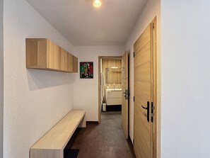 Interior - Renovated apartment with 3 bedrooms for 6 people, family ideal (Les Menuires)