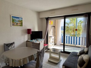 TV - Comfortable & Air-Conditioned T2 Cabin - Argelès-sur-Mer (Argelès-sur-Mer)