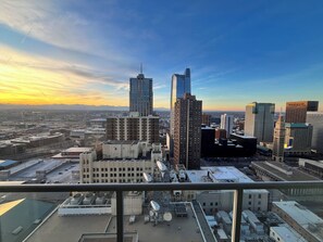 Unclassified image, 4 of 12, button