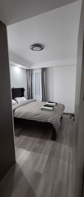 2 Schlafzimmer, Bügeleisen/Bügelbrett, WLAN, Bettwäsche