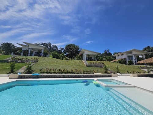 Private Resort 6 Villas Pool