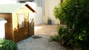 Unclassified image, 3 of 13, button - Vrbo Property (Bailly-Romainvilliers)