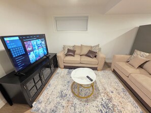 Unclassified image, 5 of 12, button