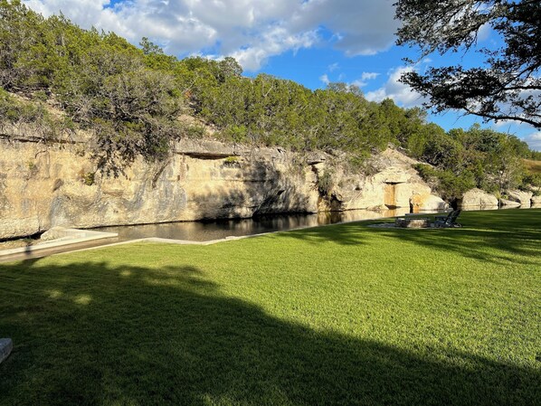 Unclassified image, 1 of 58, button