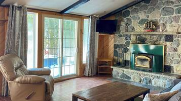 TV connectée, cheminée