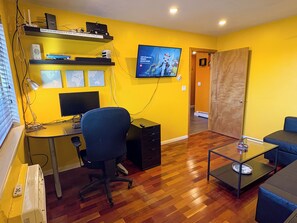 Unclassified image, 4 of 27, button