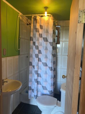 Unclassified image, 3 of 6, button - Cabin for 4 people in Pastahue Lagoon (Castro)