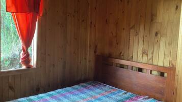 2 bedrooms, bed sheets