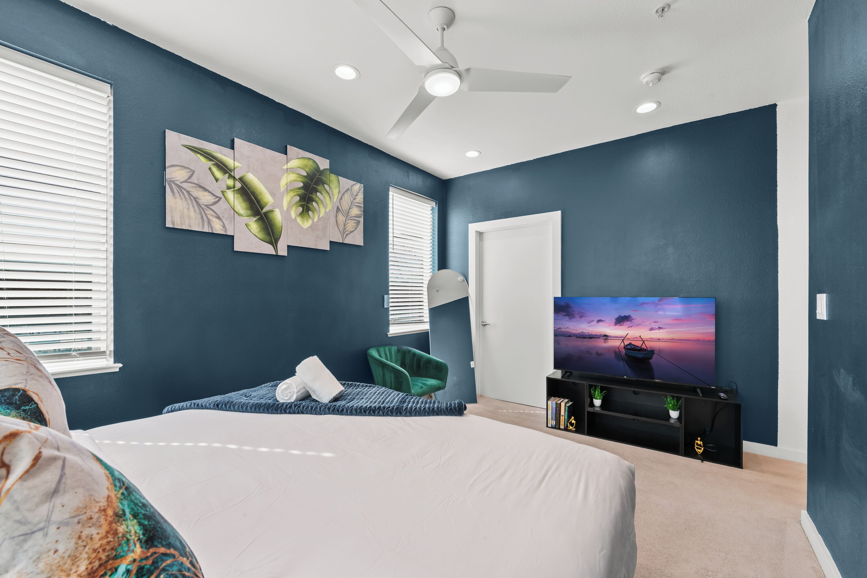 Family Townhome, Multiple Beds, Pets Allowed, City View | Free WiFi