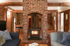 TV, fireplace - Little Hare Oast -  large home for smaller groups with amazing views (Rye)