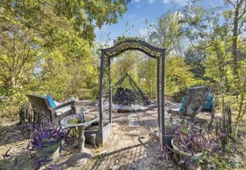 English Cottage Retreat