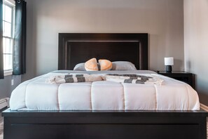 2 chambres, fer et planche à repasser, Wi-Fi (supplément)