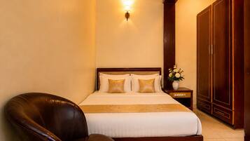 Exclusive Room, City View | Desk, laptop workspace, iron/ironing board, free WiFi