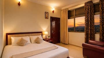 Classic Double or Twin Room, Balcony, Hill View