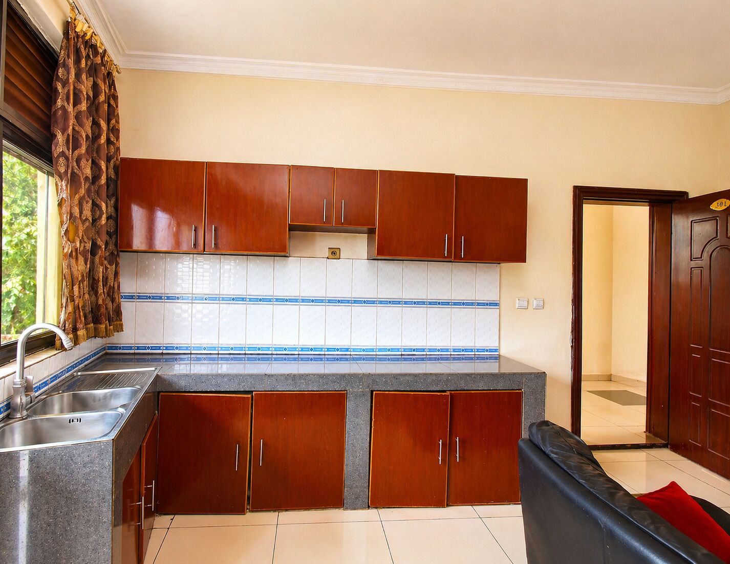 Basic Studio, Balcony | Private kitchen