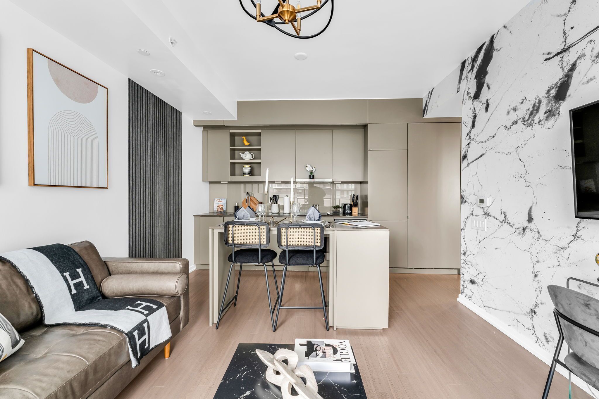 Comfort-sviitti, kaupunkinäköala | Työpöytä, kannettavalle tietokoneelle sopiva työtila