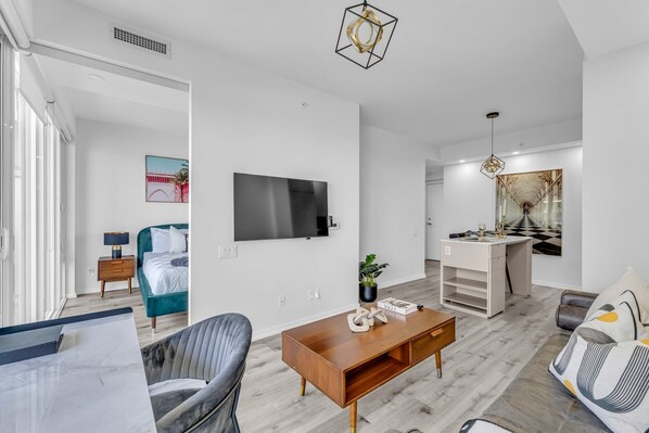 Interior - Endale Entertainment District (Toronto)