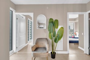 Executive Suite, City View