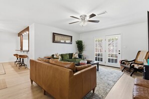 Imagen sin descripción, 2 de 25, botón