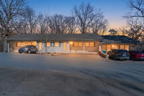 Pedal Vista | Bike | Relax | Explore