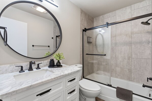 Imagen sin descripción, 1 de 33, botón