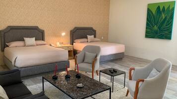 Suite Confort, 2 camas Queen size | Caja de seguridad en la habitación y wifi gratis