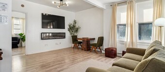 Stylish APT near NYC, METLIFE with Parking & Patio