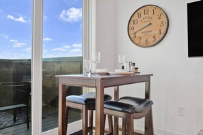 Dining - Peaceful Retreat | City Views, Close to Broadway (Nashville)