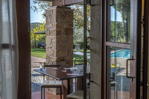 Dining - Farmhouse in the woods with a dip in the pool (Arezzo)