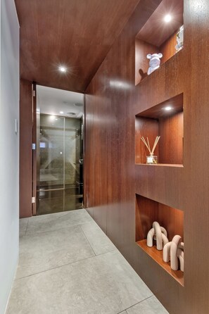 Interior - Luxury Kensington Retreat by Hyde Park (London)