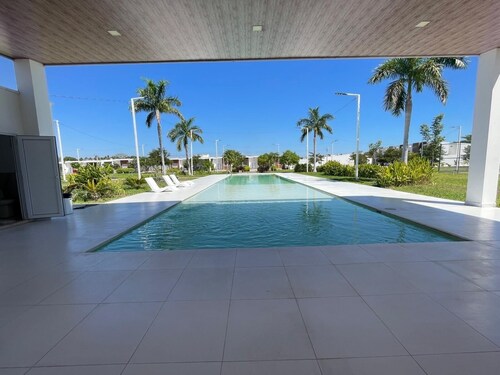 Delmis Casita - Casa encantadora cerca a los Centros Comerciales!