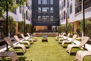 Luokittelematon kuva, 3 kautta 17, painike