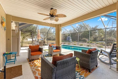 Private Pool Oasis • Whole Home • 15 Min to Rainbow Springs - Pet Friendly