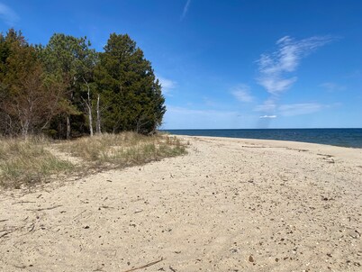 Coastal Retreat Near Solomon’s Island, Water View & Semi-Private Beach, Sleeps 6