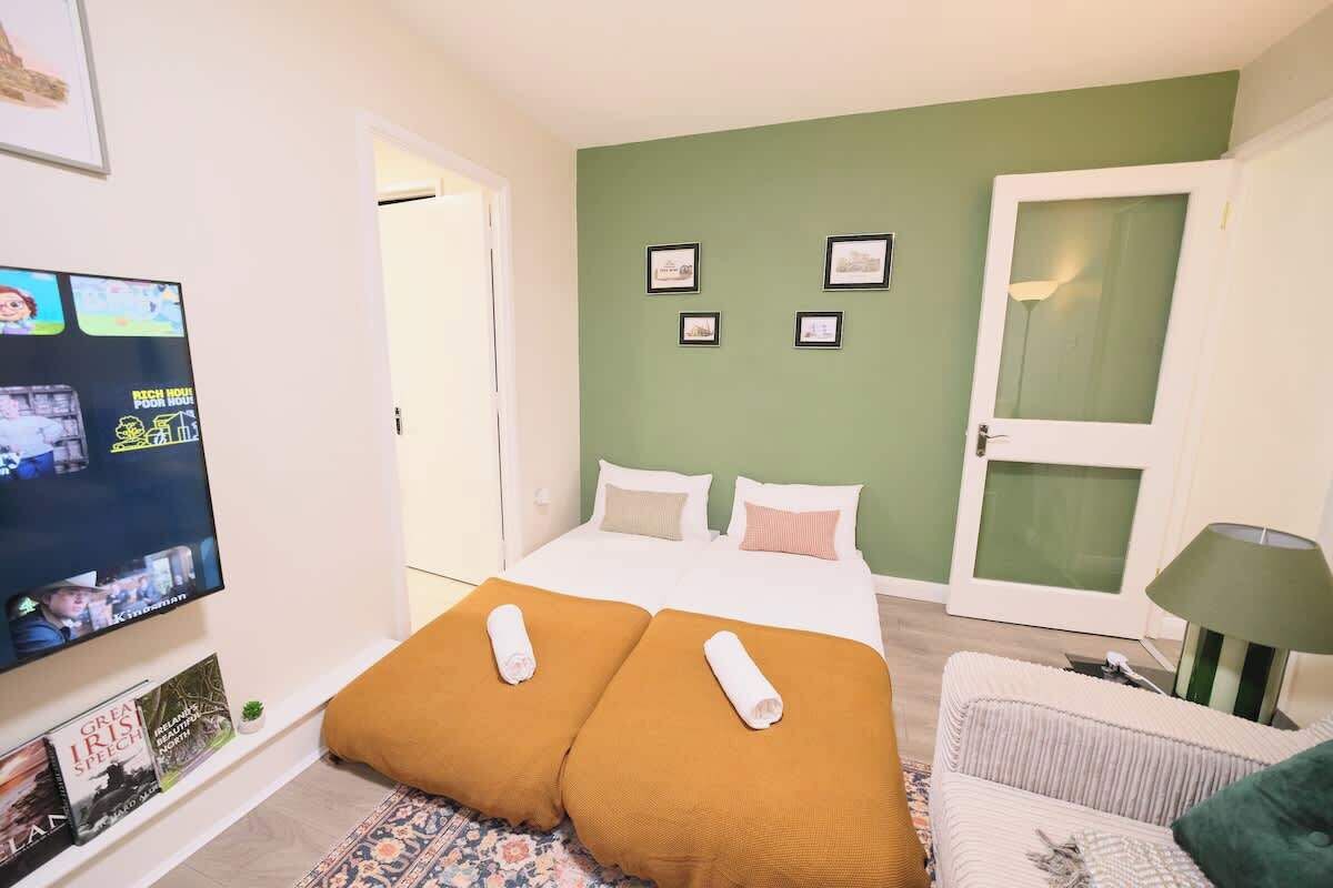 1 chambre, fer et planche à repasser, Wi-Fi, draps fournis