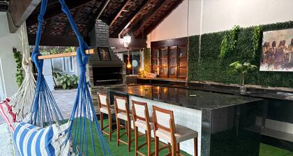 Mansion in Barra da Tijuca, Rio de Janeiro - gated community Vilage Marapendi - sleeps 50 people.