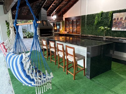 Mansion in Barra da Tijuca, Rio de Janeiro - gated community Vilage Marapendi - sleeps 50 people.