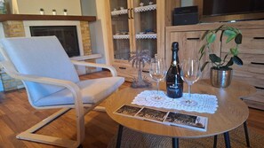 Interior - Small Villa "The Palm" (Colazza)