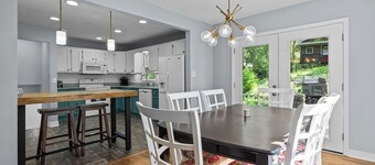 Liberty Groups, Pets, King Beds