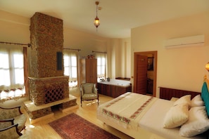 Unclassified image, 4 of 41, button - İkiz Konaklar (Şirince)