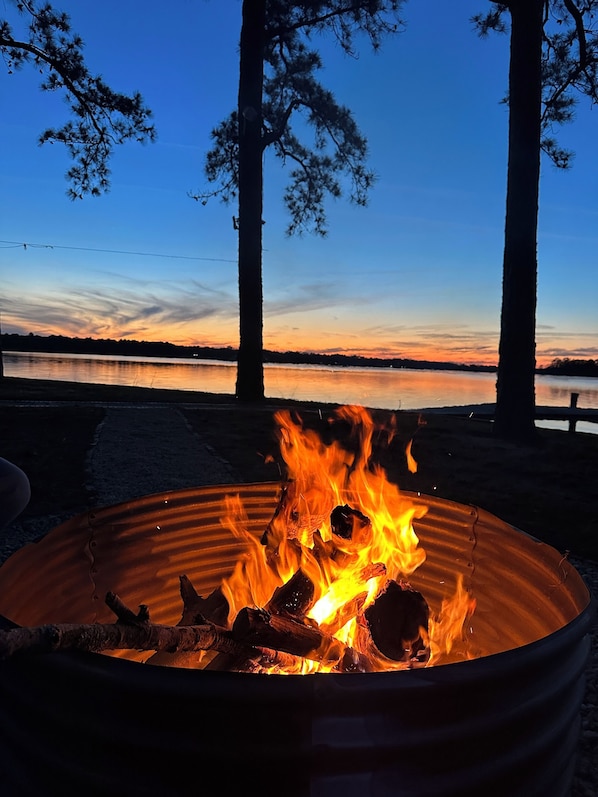 Unclassified image, 1 of 59, button