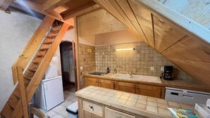 Unclassified image, 3 of 15, button - 1st floor, tv, ski locker, 47m², Serre Chevalier (La Salle-les-Alpes)