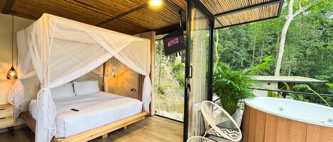 Comfort Suite, Balcony, Mountain View | In-room safe, blackout drapes, soundproofing