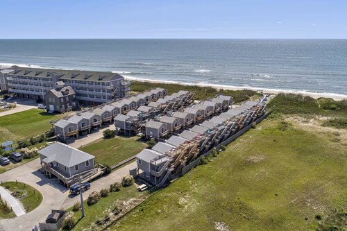 Oceanfront 1Bed Cabana w/ Oceanviews in Hatteras Village.  Pets welcome